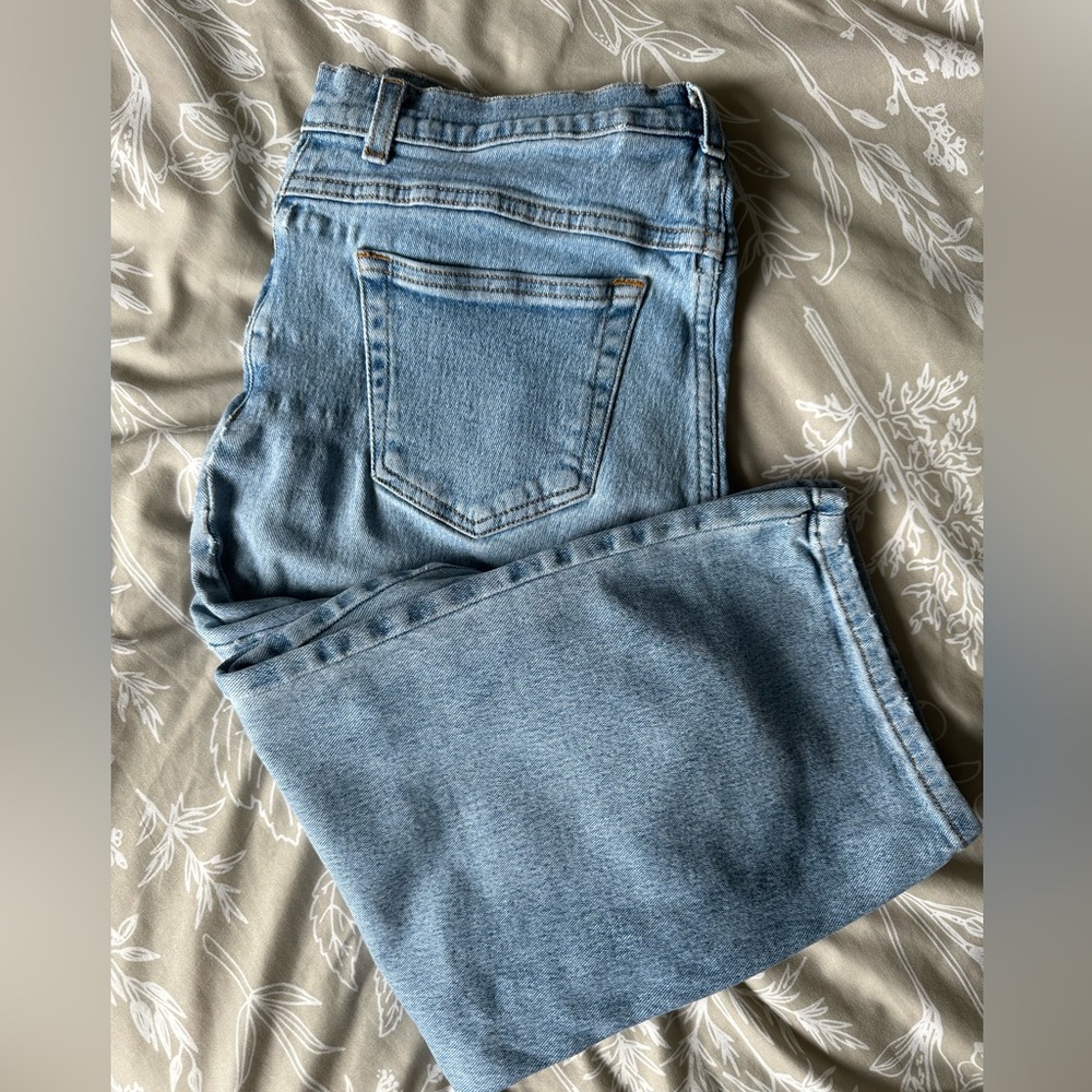 Vintage 90s style jeans